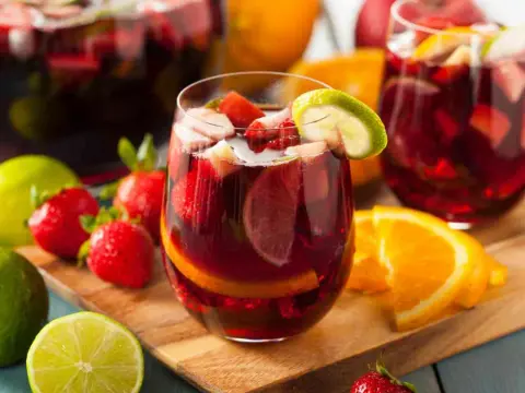 Sangria perfetta - Dosi, segreti e varianti per un drink top