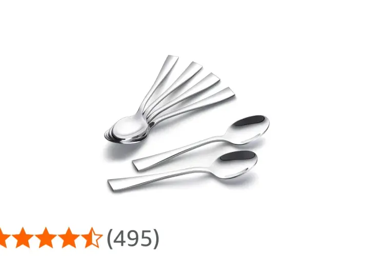 Set di cucchiaini in acciaio lucido. Si nota la differenza cucchiaino da tè e da caffè per dimensioni e forma.