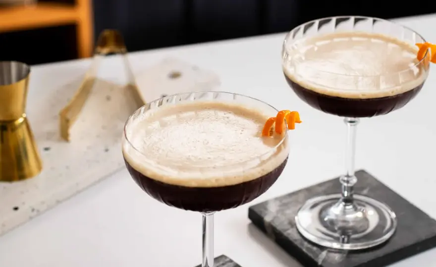 Caffè e arancia - La ricetta perfetta per un drink che funziona