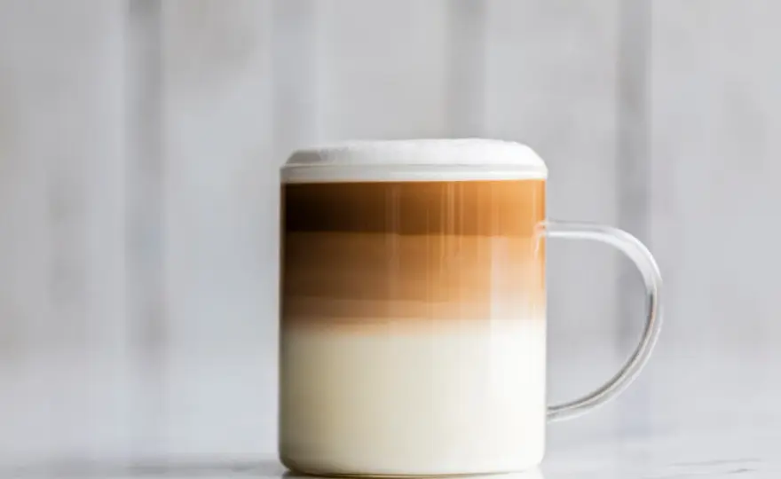 Latte macchiato freddo - La ricetta perfetta, senza errori