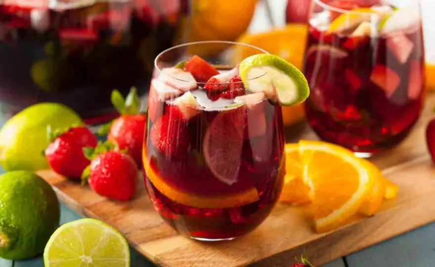 Sangria perfetta - Dosi, segreti e varianti per un drink top