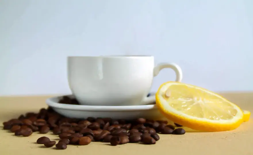 Caffè e limone - Verità, miti e usi in cucina